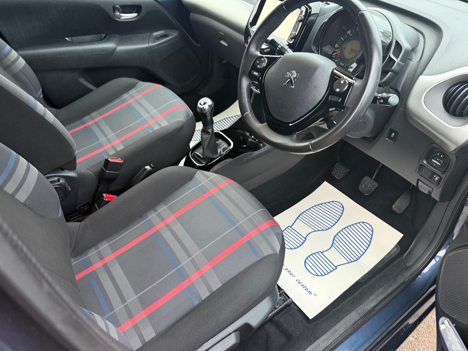 Used Peugeot 108 2016 for sale - 76750879: Photo 8