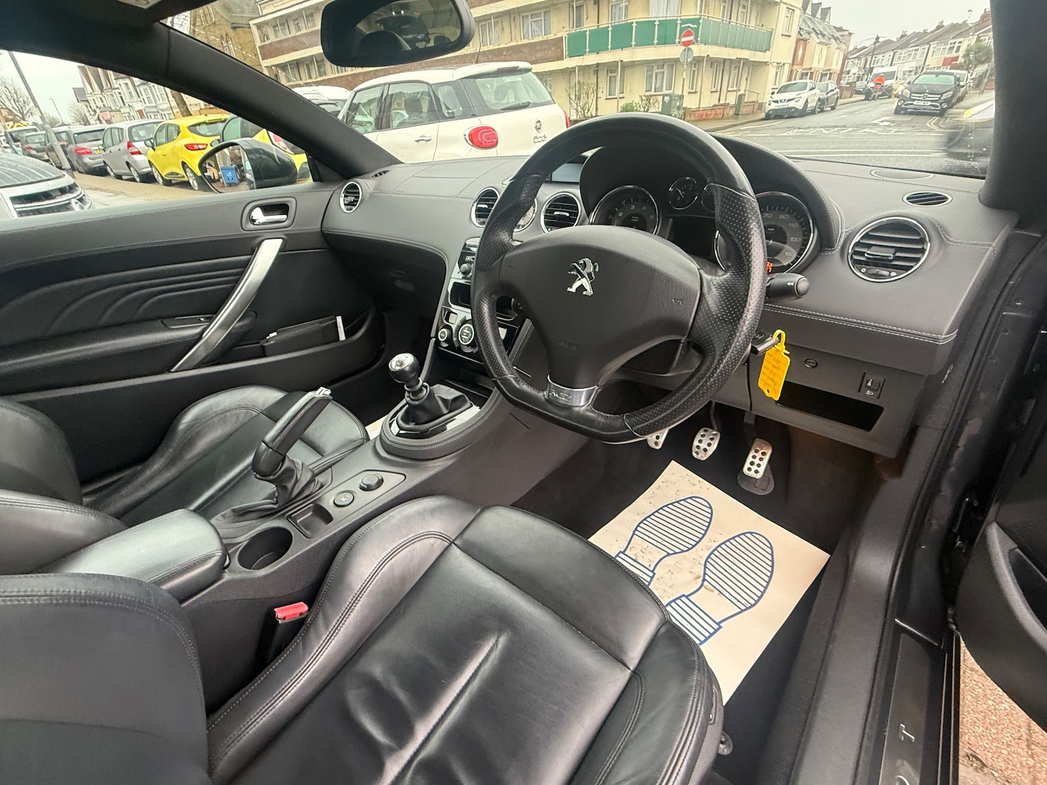 Used Peugeot RCZ 2015 for sale - 76685563: Photo 15