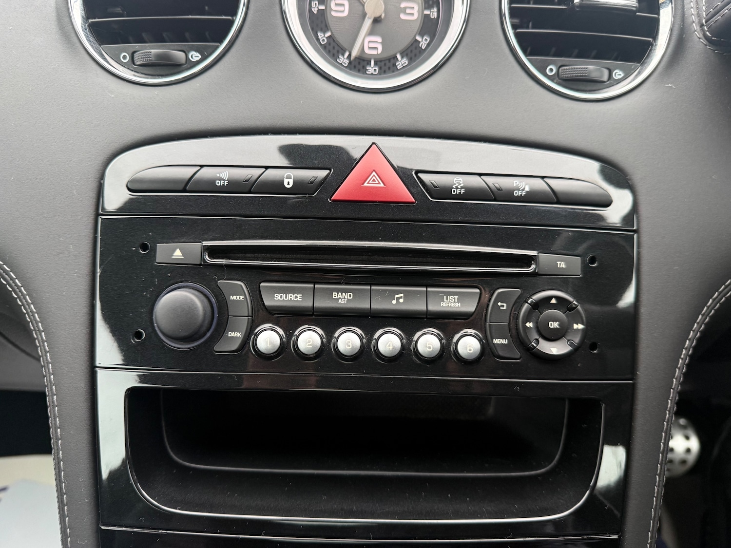 Used Peugeot RCZ 2015 for sale - 76685563: Photo 22