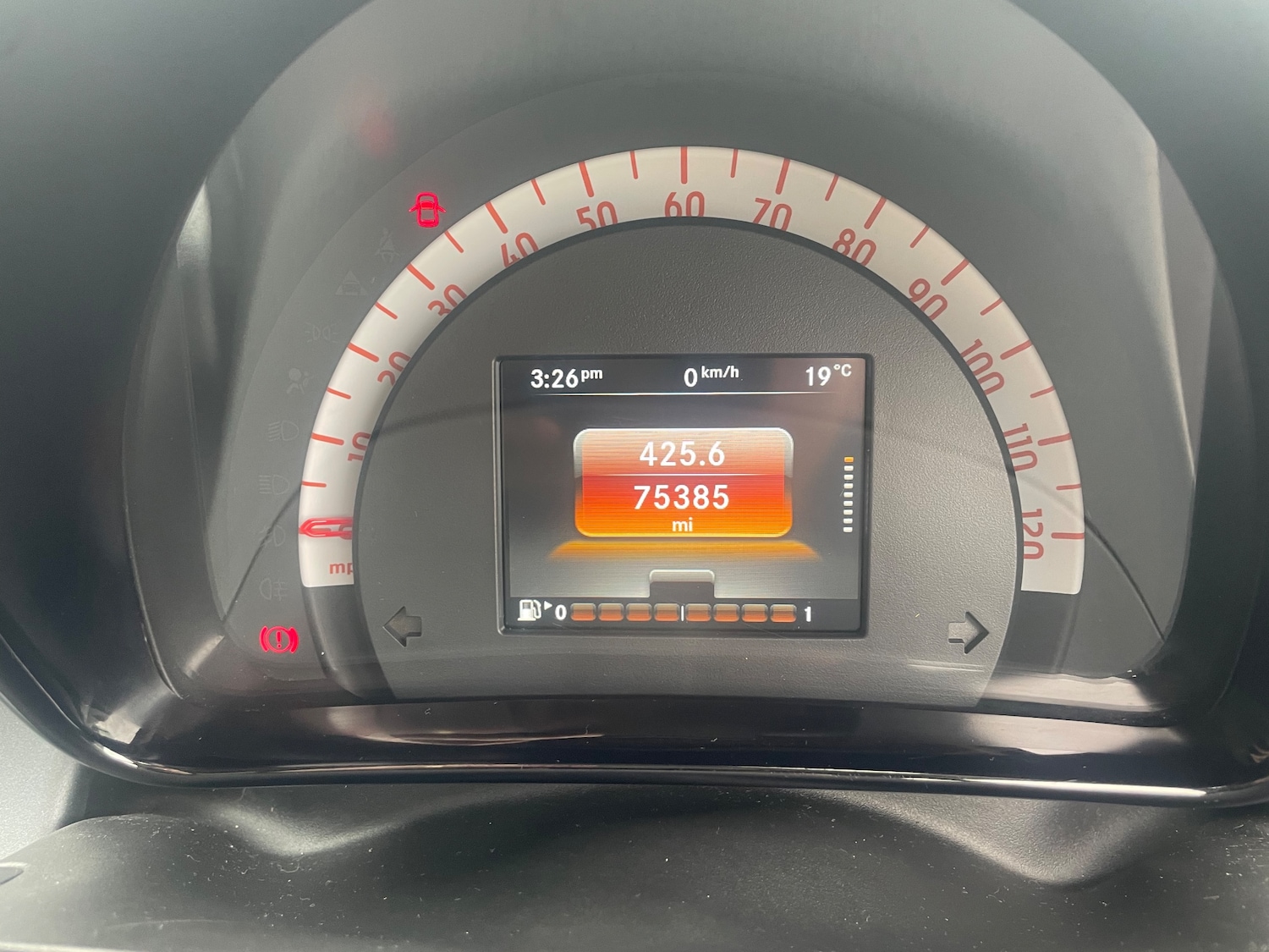 Used smart fortwo 2018 for sale - 75504685: Photo 15