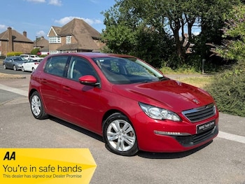 Used Peugeot 308 2016 for sale - 79256319: Photo
