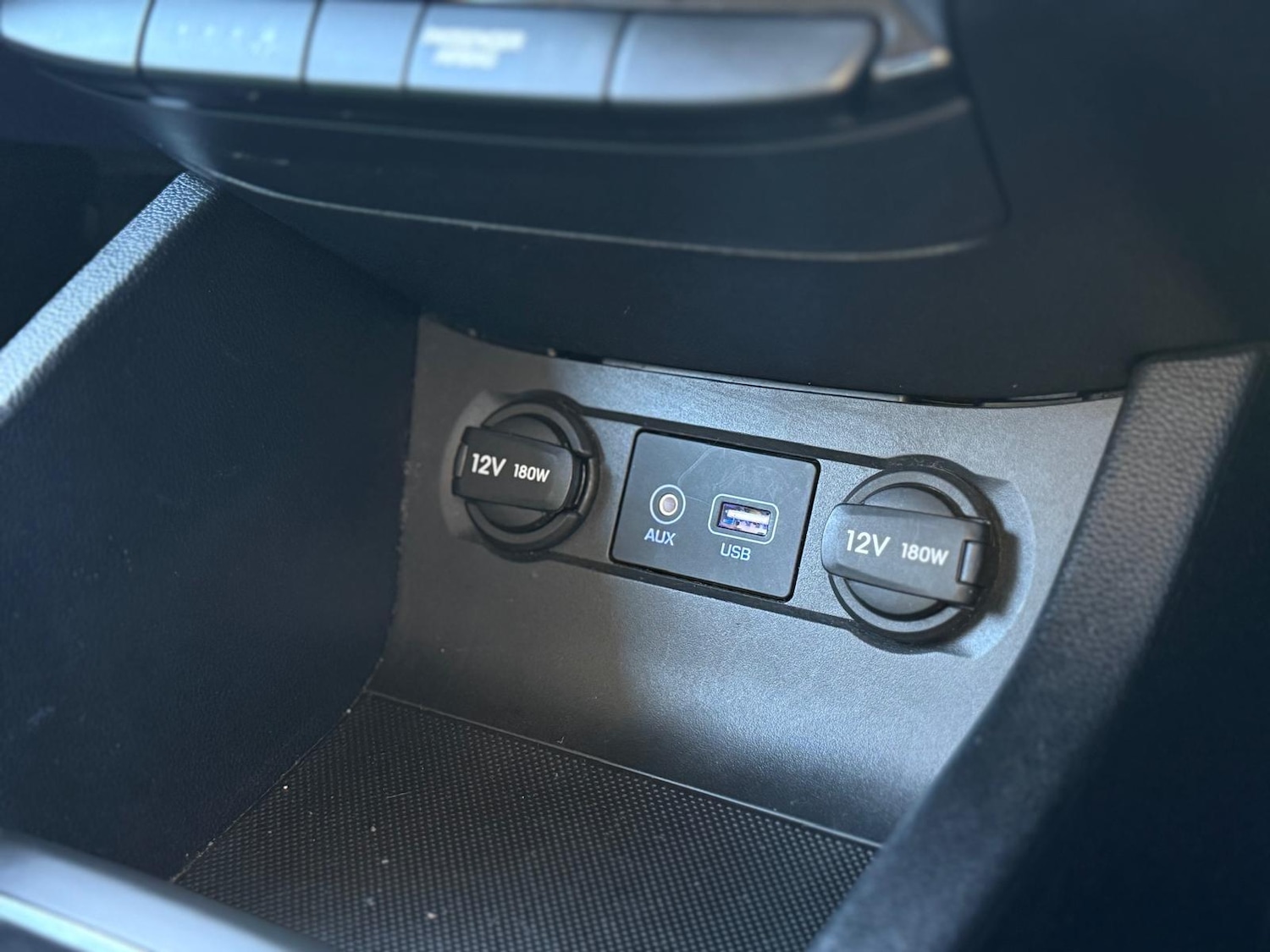 Used Hyundai i20 2015 for sale - 77809188: Photo 28