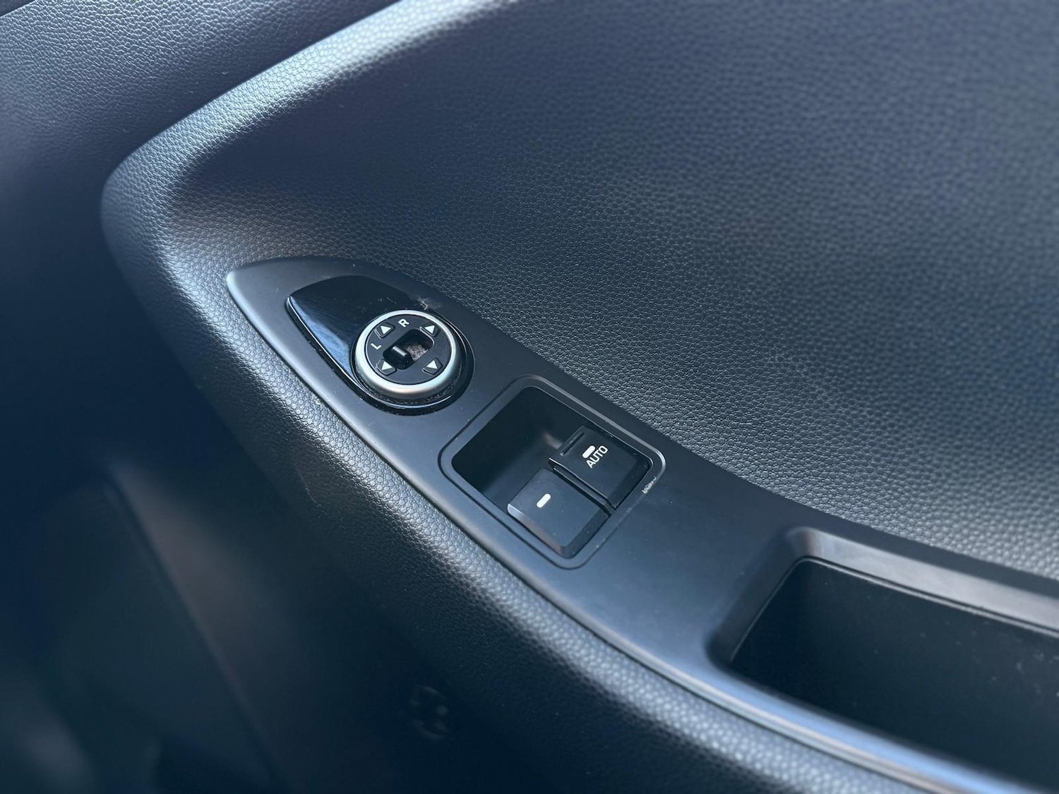 Used Hyundai i20 2015 for sale - 77809188: Photo 29