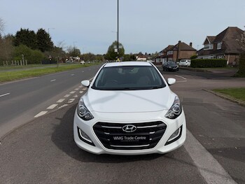 Used Hyundai i30 2016 for sale - 78231747: Photo