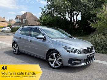 Used Peugeot 308 2018 for sale - 79255603: Photo