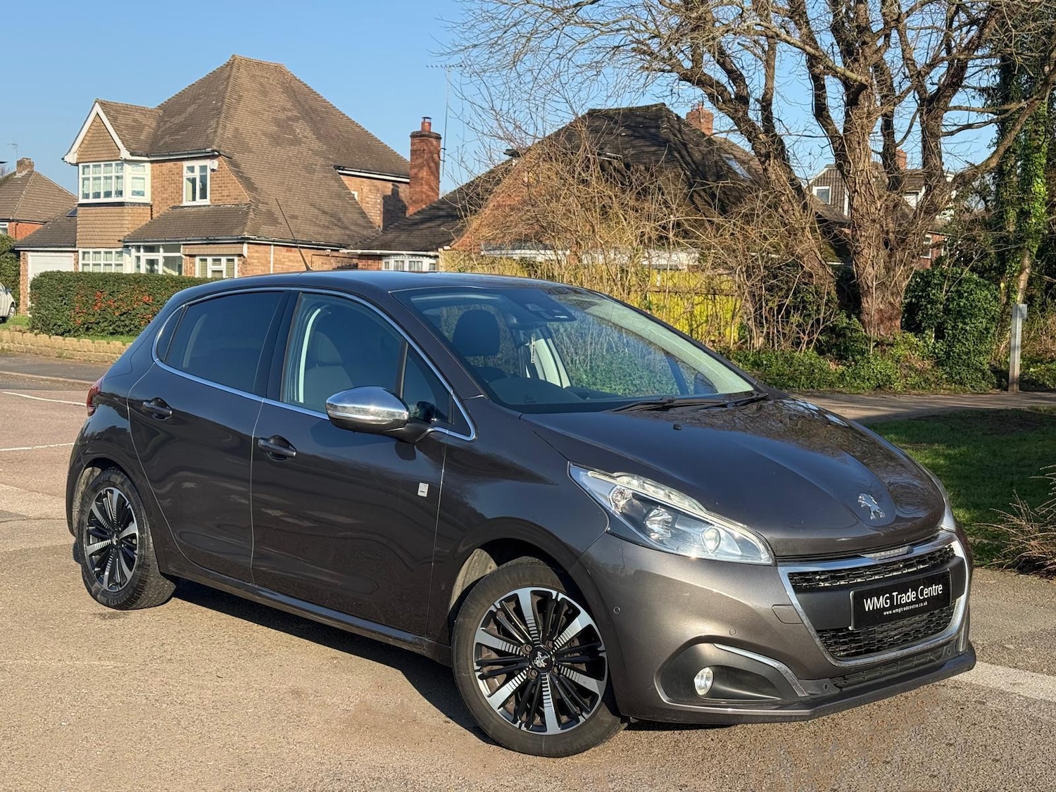 Used Peugeot 208 for sale - 77825235: Photo 2