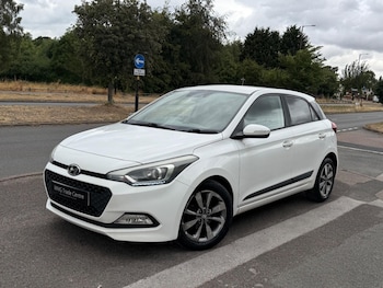 Used Hyundai i20 2015 for sale - 79396130: Photo