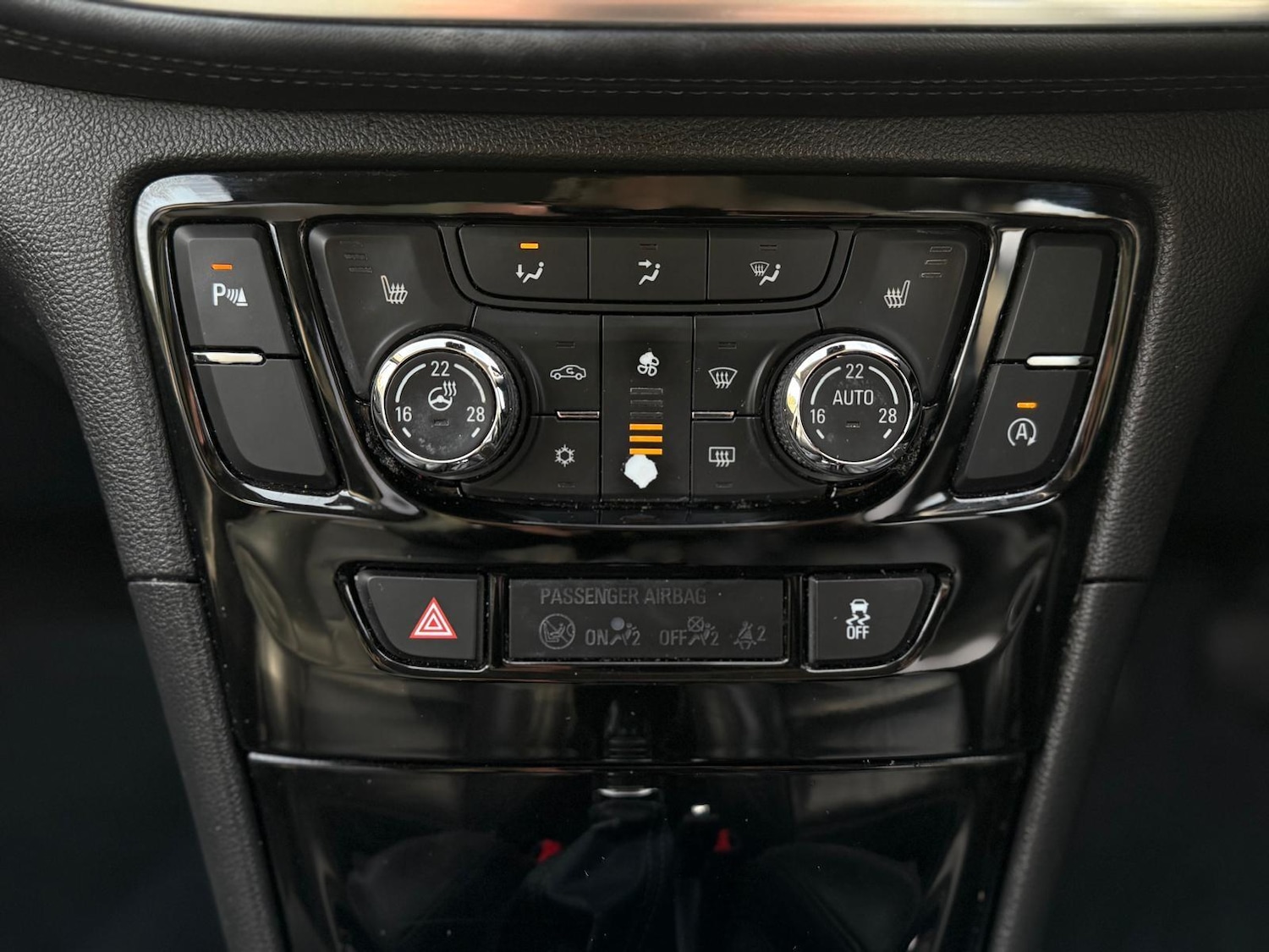 Used Vauxhall Mokka X for sale - 77824803: Photo 26