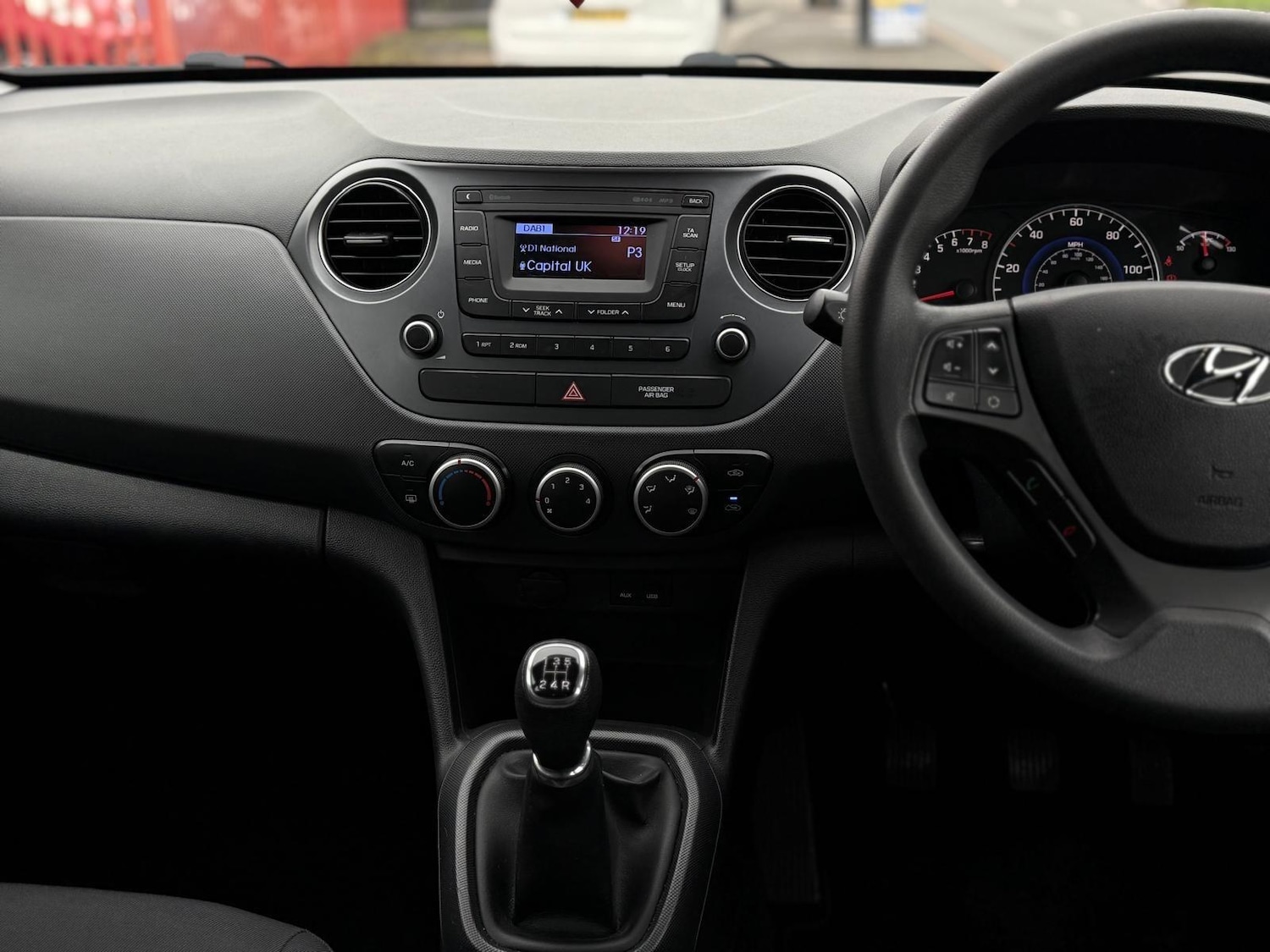 Used Hyundai i10 for sale - 77825080: Photo 23