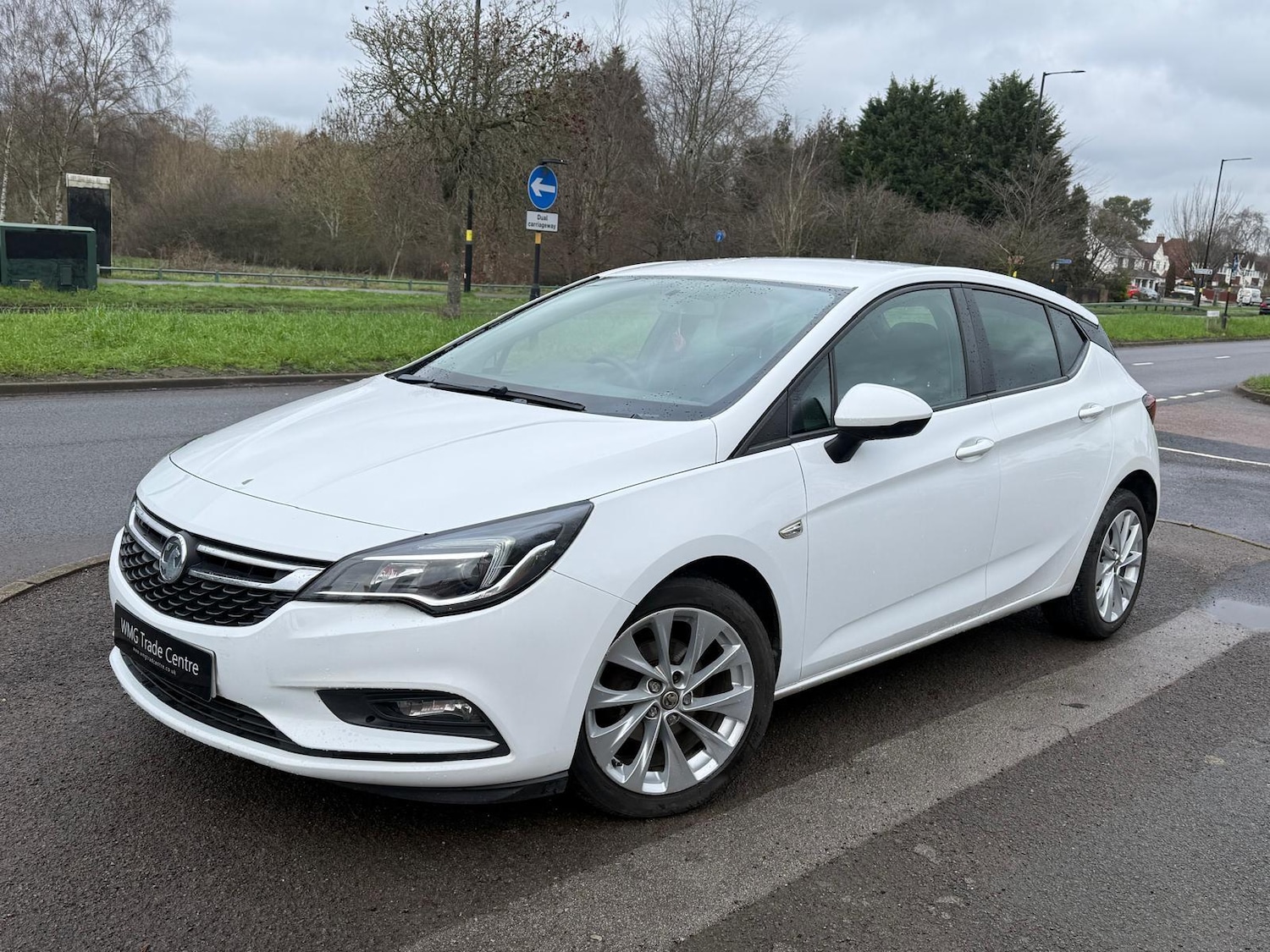 Used Vauxhall Astra for sale - 77824045: Photo 4