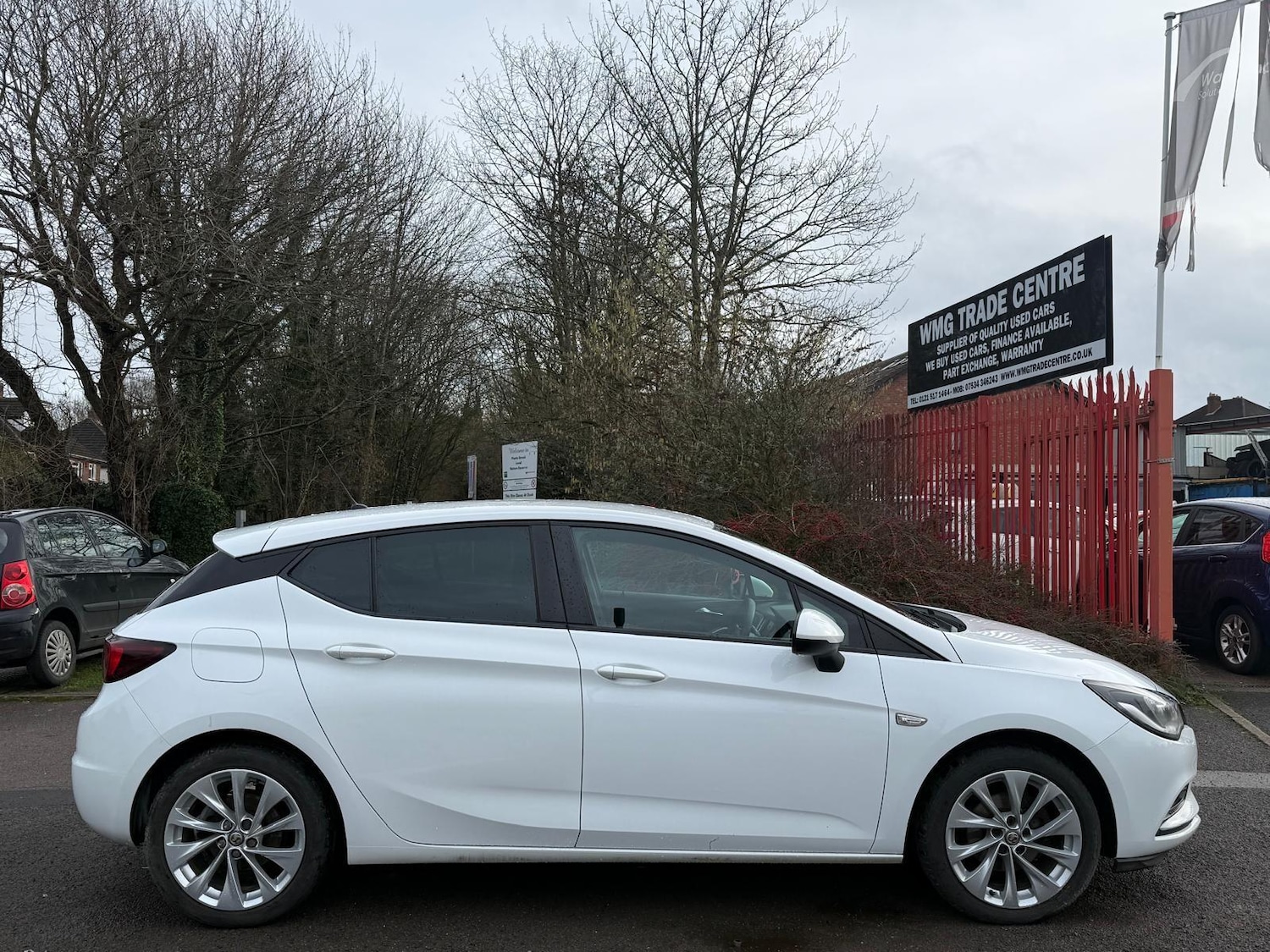 Used Vauxhall Astra for sale - 77824045: Photo 9