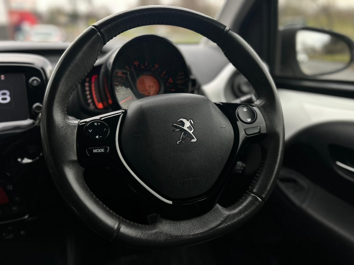 Used Peugeot 108 for sale - 77825141: Photo 22