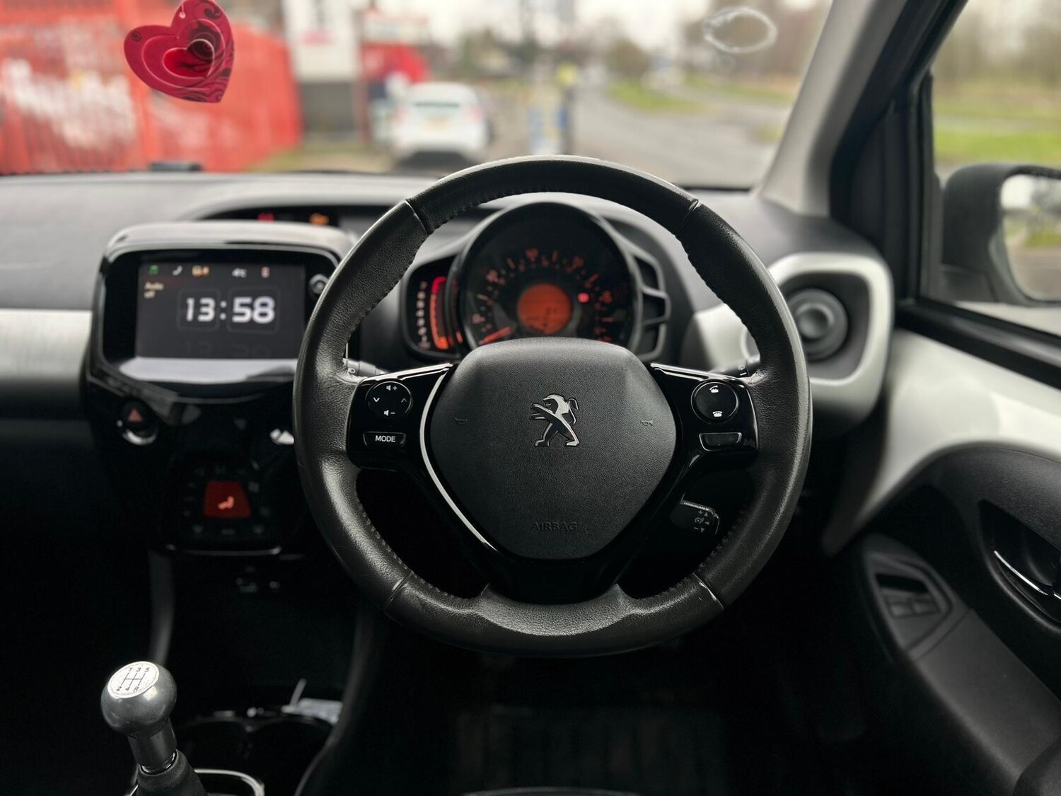 Used Peugeot 108 for sale - 77825141: Photo 23