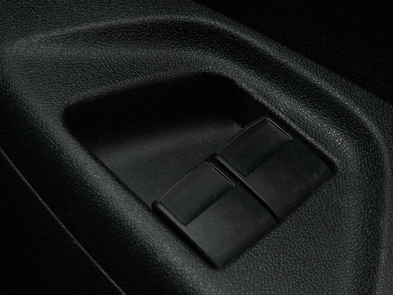 Used Peugeot 108 for sale - 77825141: Photo 32