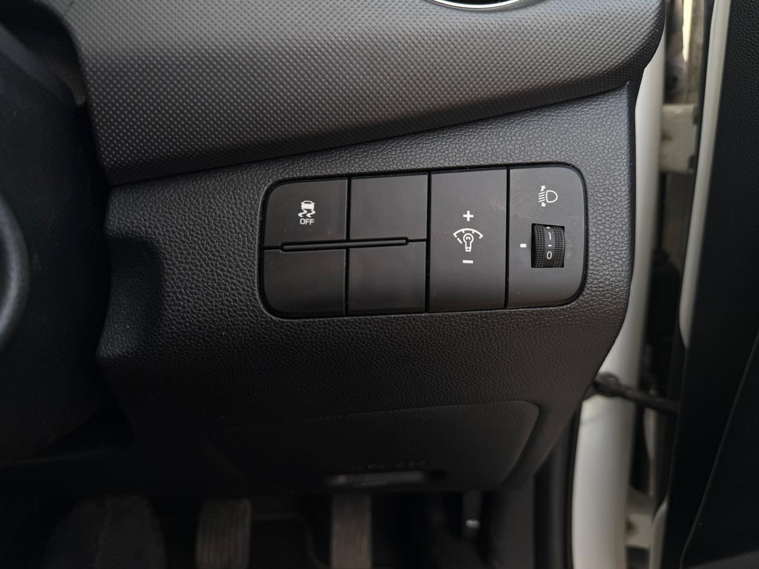 Used Hyundai i10 for sale - 77824085: Photo 26