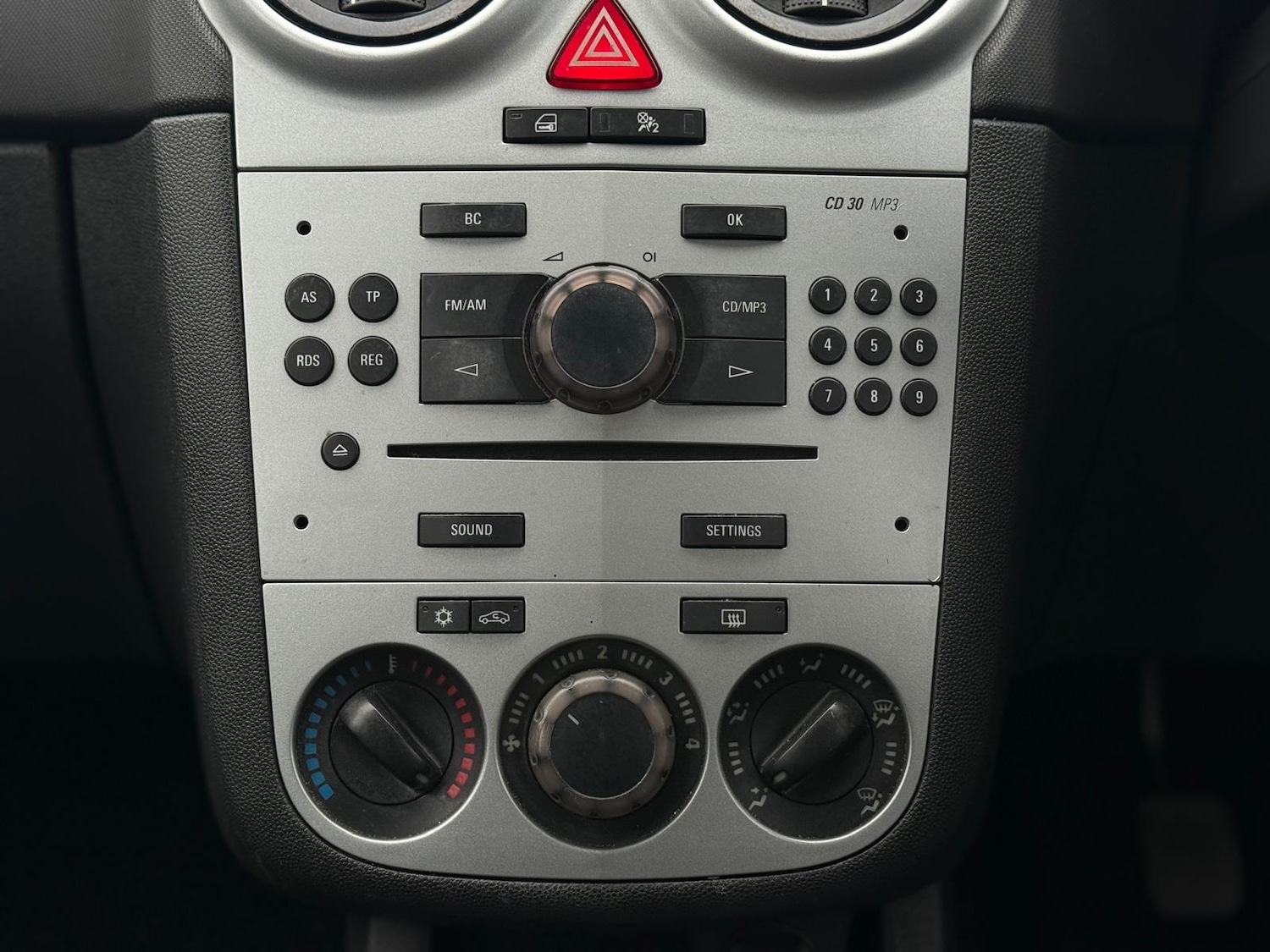 Used Vauxhall Corsa for sale - 77809064: Photo 25