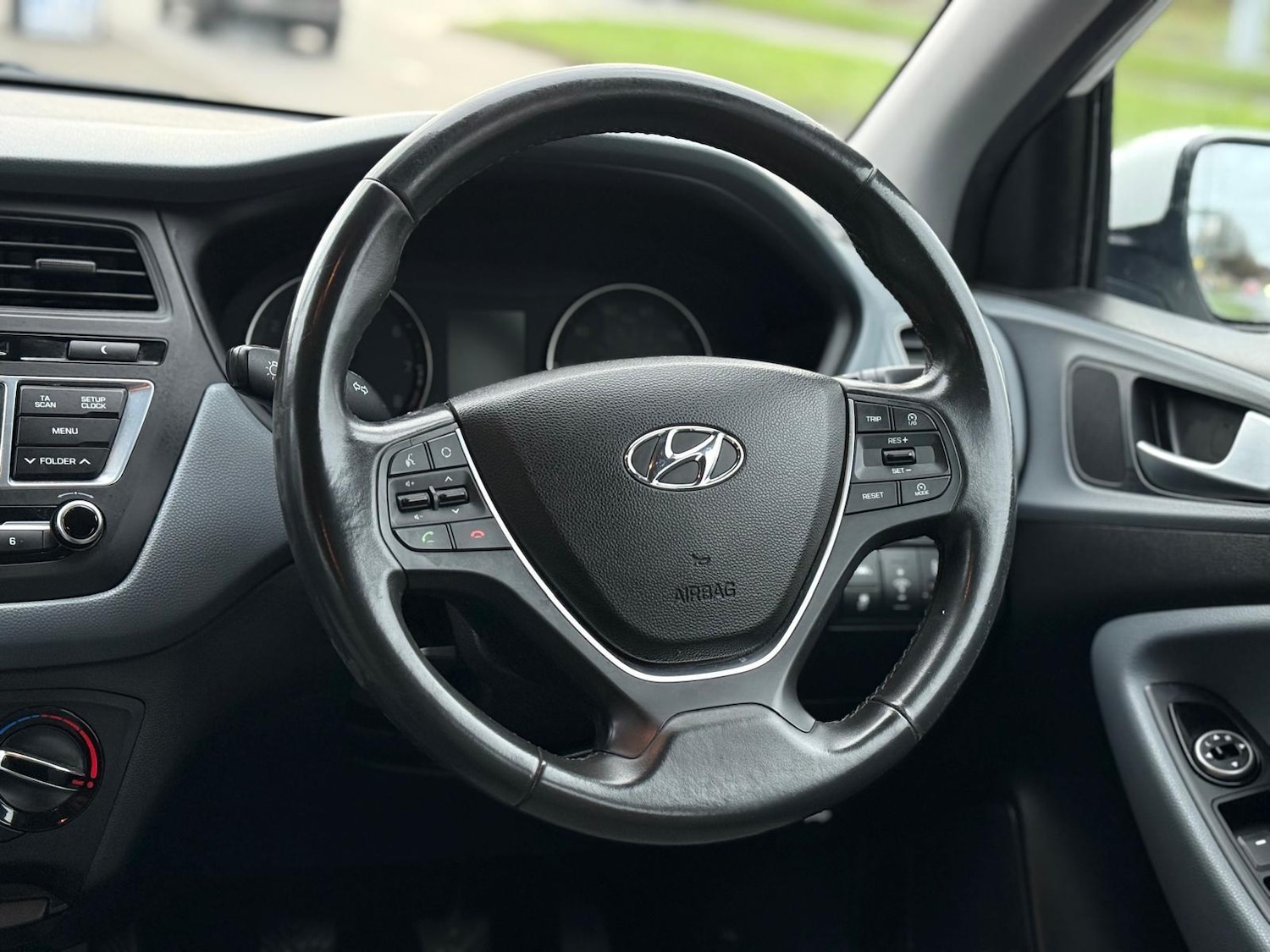 Used Hyundai i20 for sale - 77824220: Photo 21