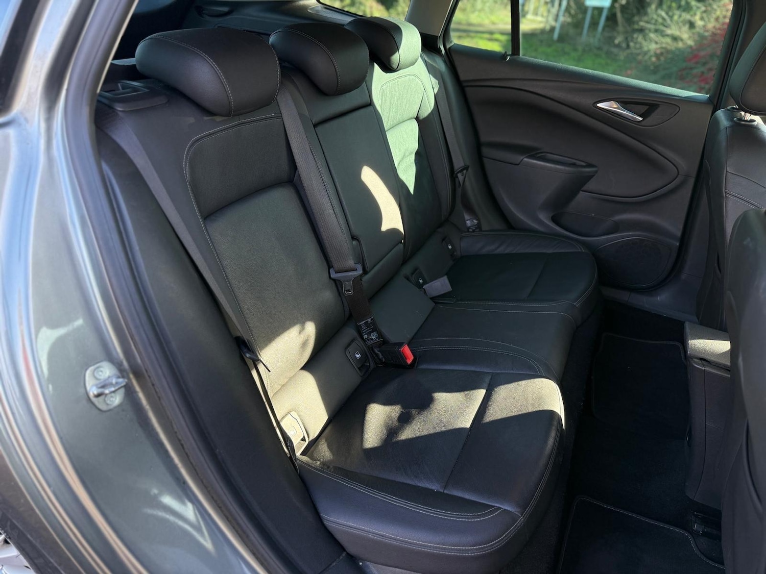 Used Vauxhall Astra for sale - 77824242: Photo 19