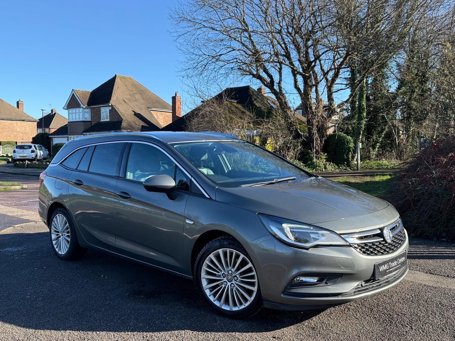 Used Vauxhall Astra for sale - 77824242: Photo 2