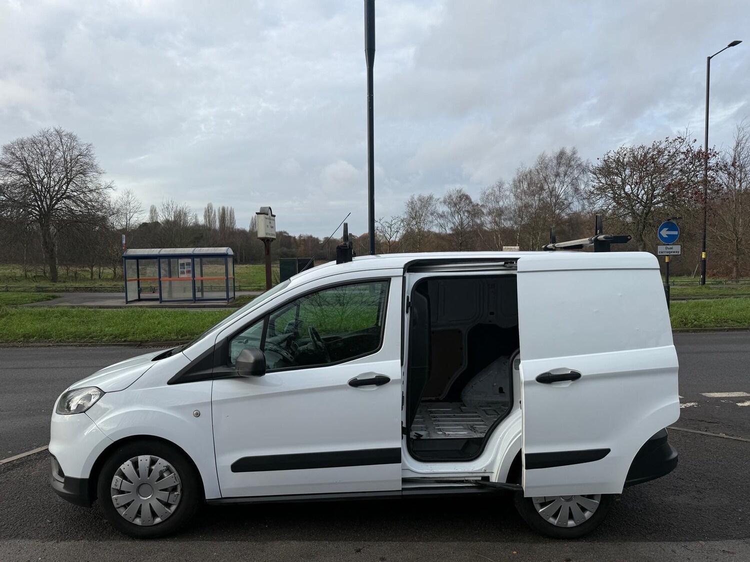 Used Ford Transit Courier 2021 for sale - 77823897: Photo 10