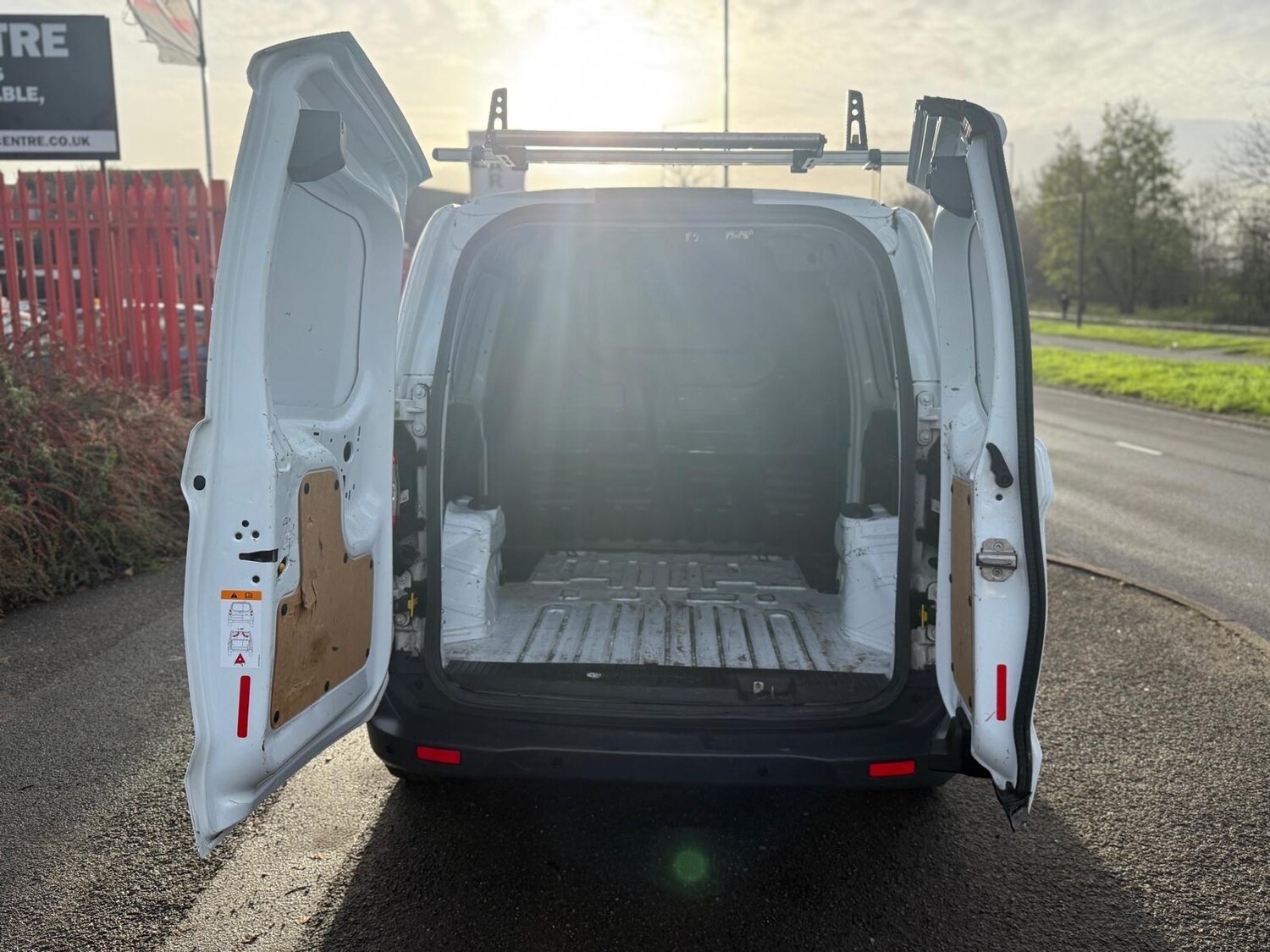 Used Ford Transit Courier 2021 for sale - 77823897: Photo 11