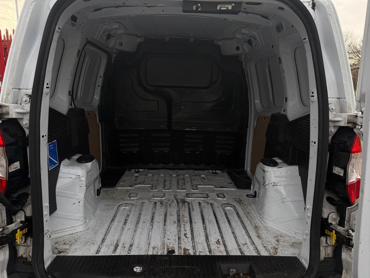 Used Ford Transit Courier 2021 for sale - 77823897: Photo 12