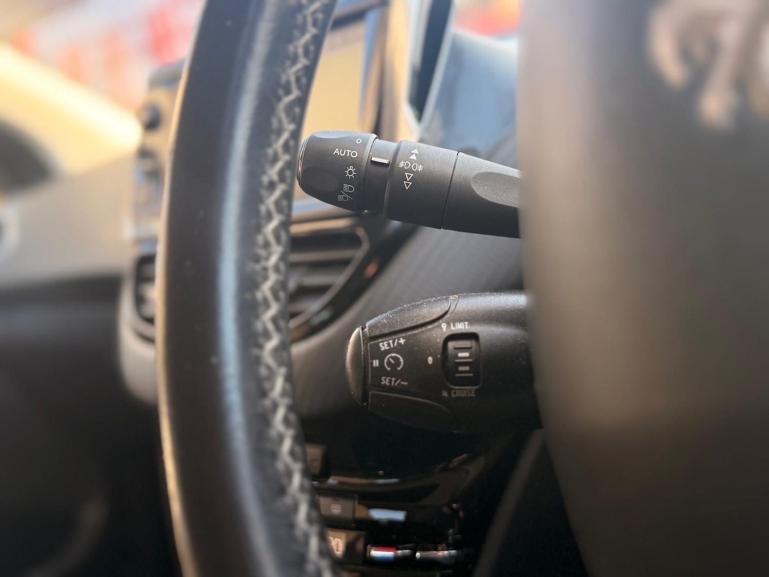 Used Peugeot 208 2018 for sale - 78101172: Photo 29