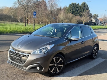 Used Peugeot 208 2018 for sale - 78101172: Photo