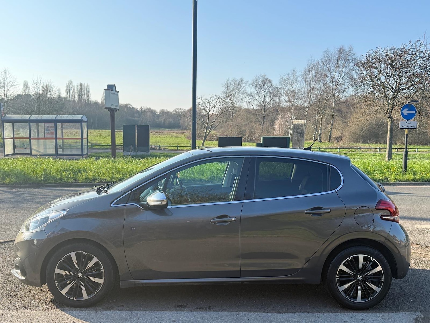 Used Peugeot 208 2018 for sale - 78101172: Photo 5
