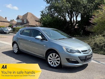 Used Vauxhall Astra 2014 for sale - 79303460: Photo
