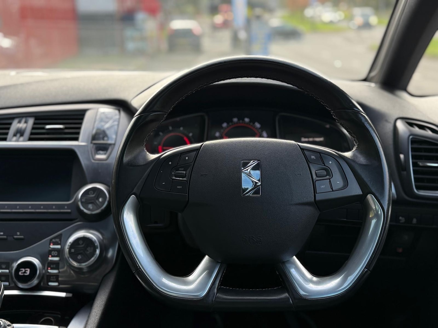 Used Citroen DS5 2015 for sale - 77823811: Photo 22