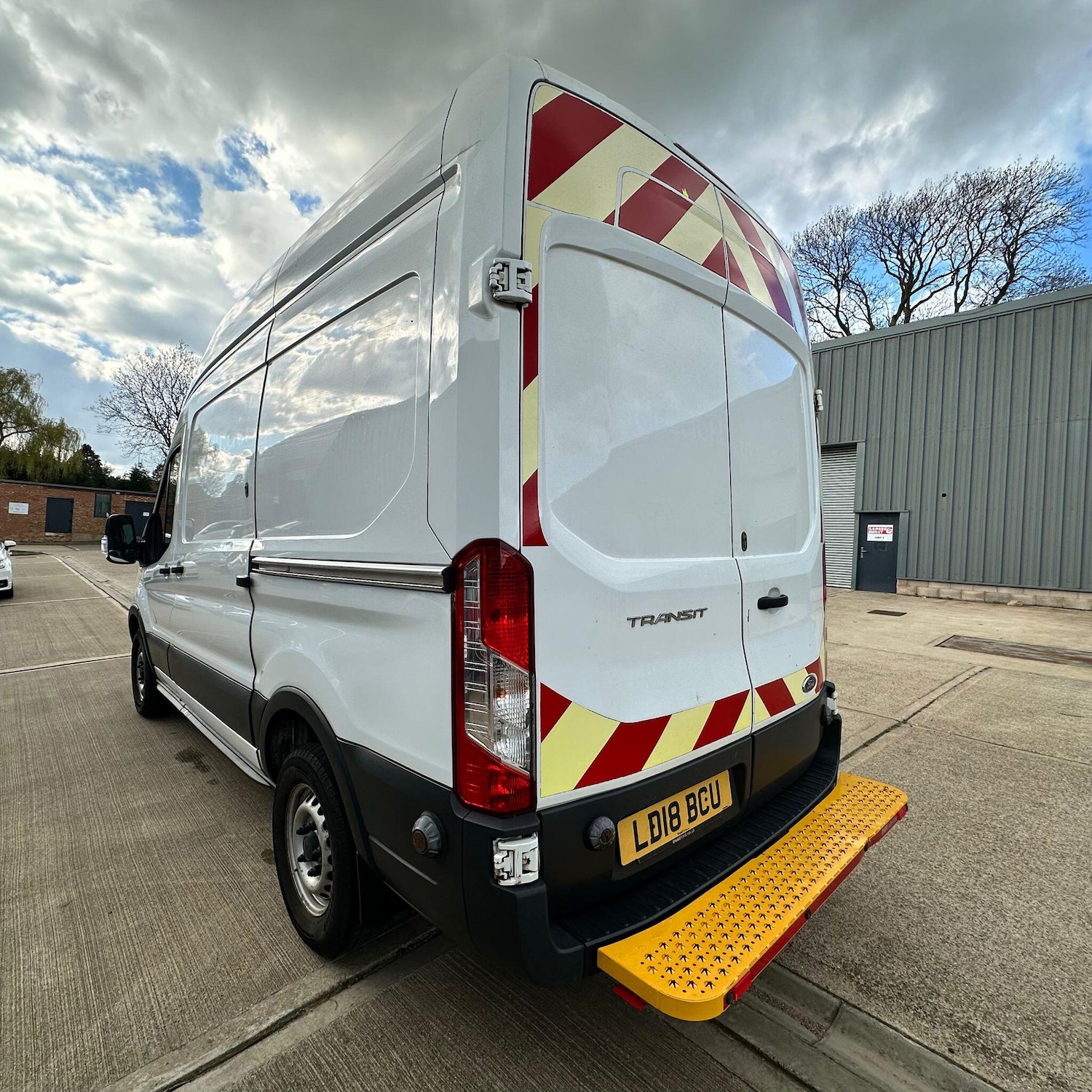 Used Ford Transit 2018 for sale - 78086080: Photo 12