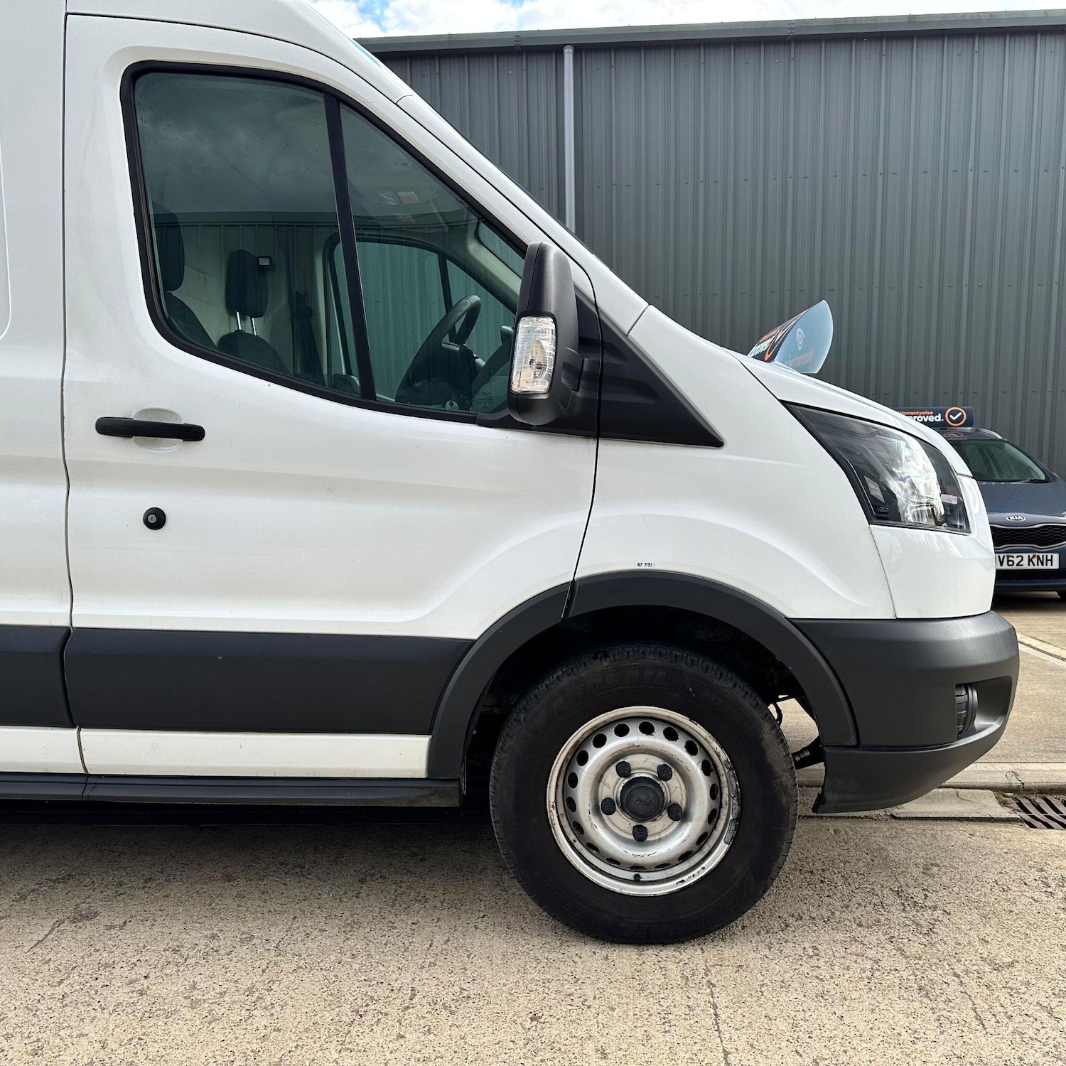 Used Ford Transit 2018 for sale - 78086080: Photo 15