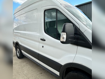 Used Ford Transit 2018 for sale - 78086080: Photo
