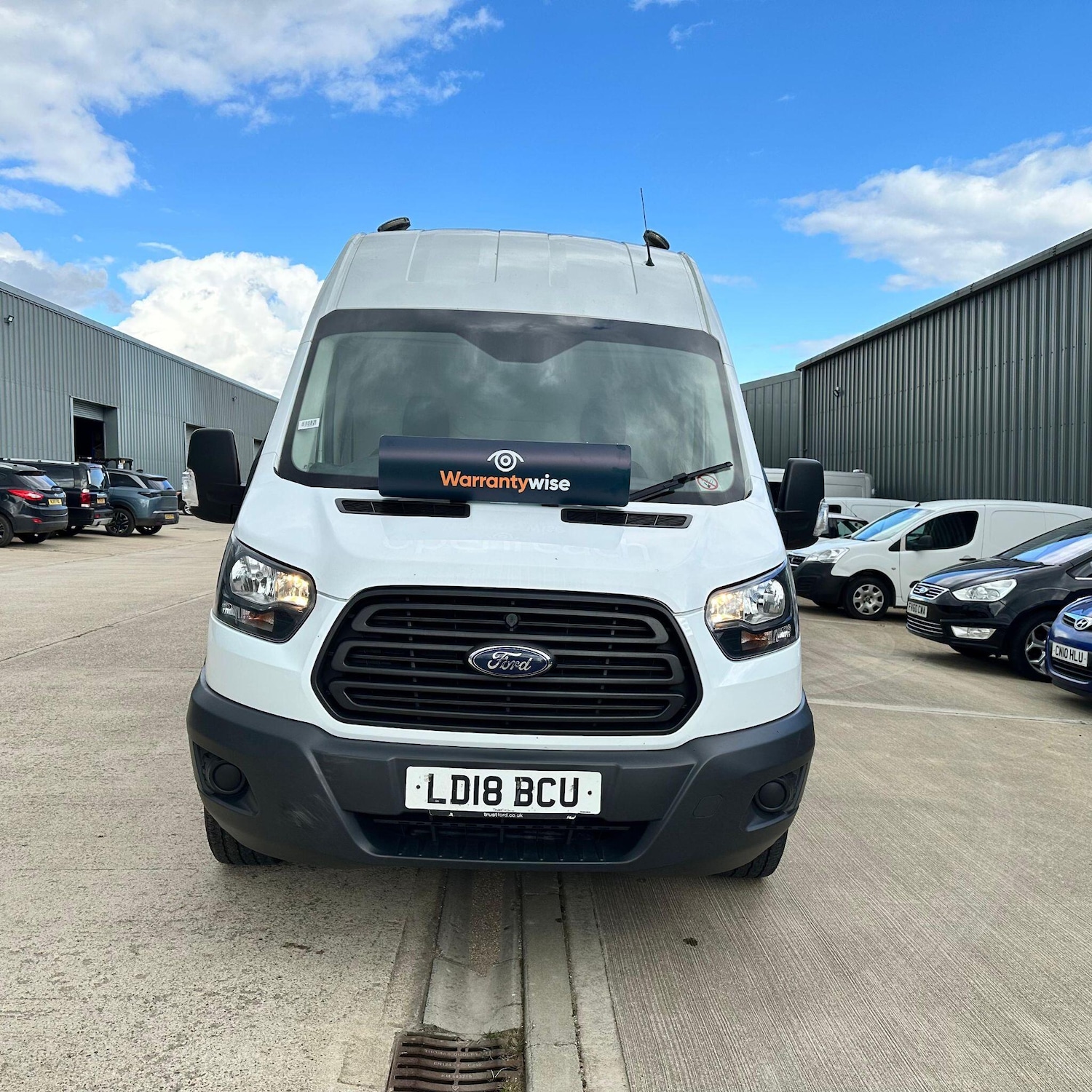 Used Ford Transit 2018 for sale - 78086080: Photo 3