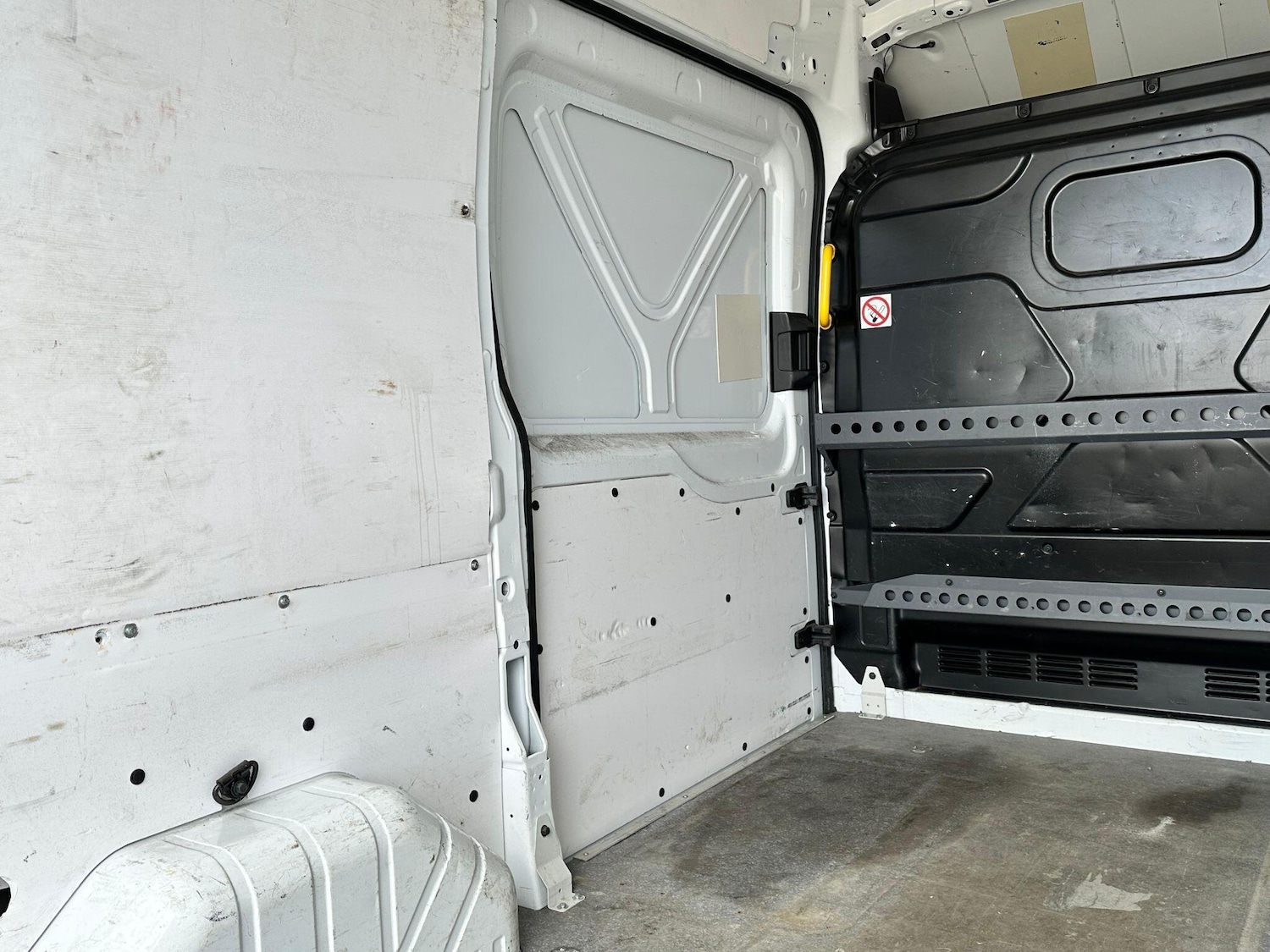 Used Ford Transit 2018 for sale - 78086080: Photo 31