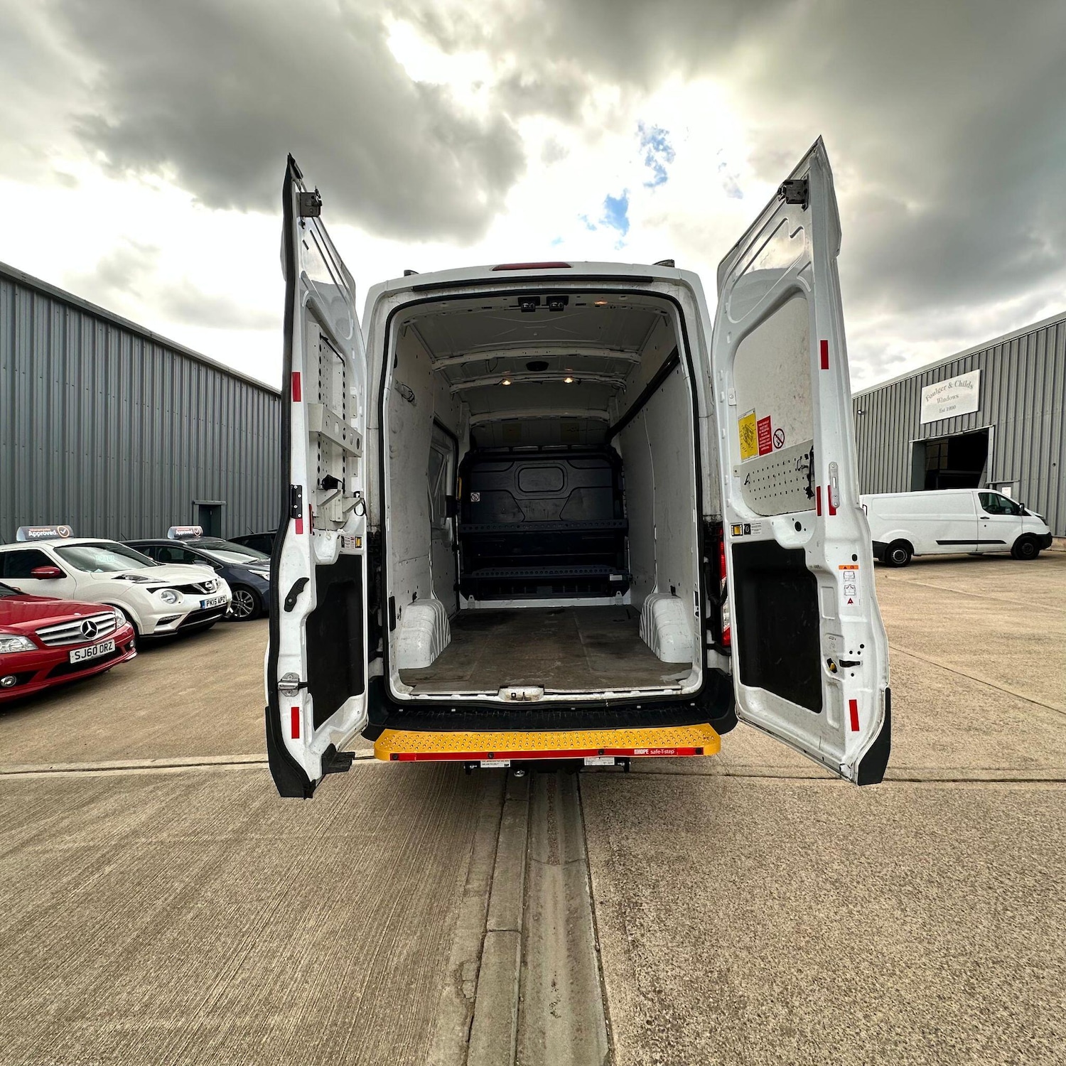 Used Ford Transit 2018 for sale - 78086080: Photo 34