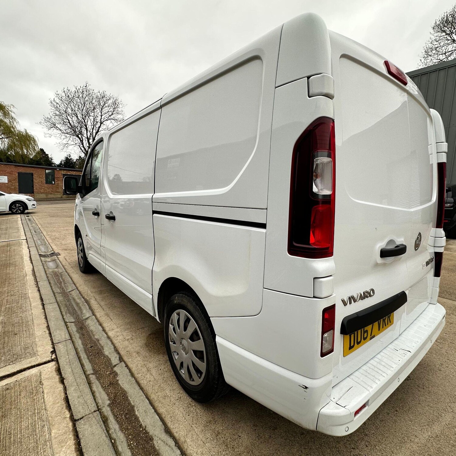 Used Vauxhall Vivaro 2017 for sale - 78071832: Photo 10