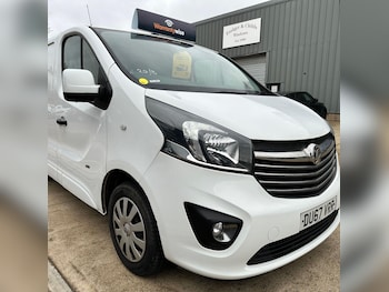 Used Vauxhall Vivaro 2017 for sale - 78071832: Photo