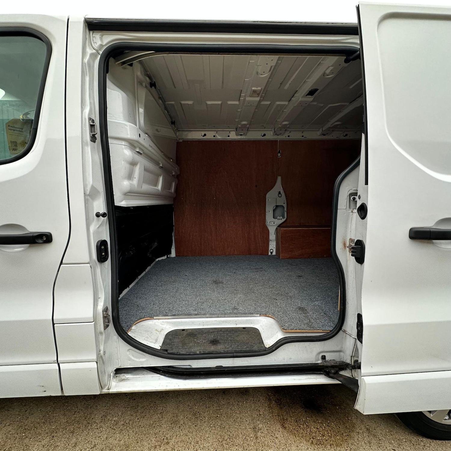 Used Vauxhall Vivaro 2017 for sale - 78071832: Photo 30