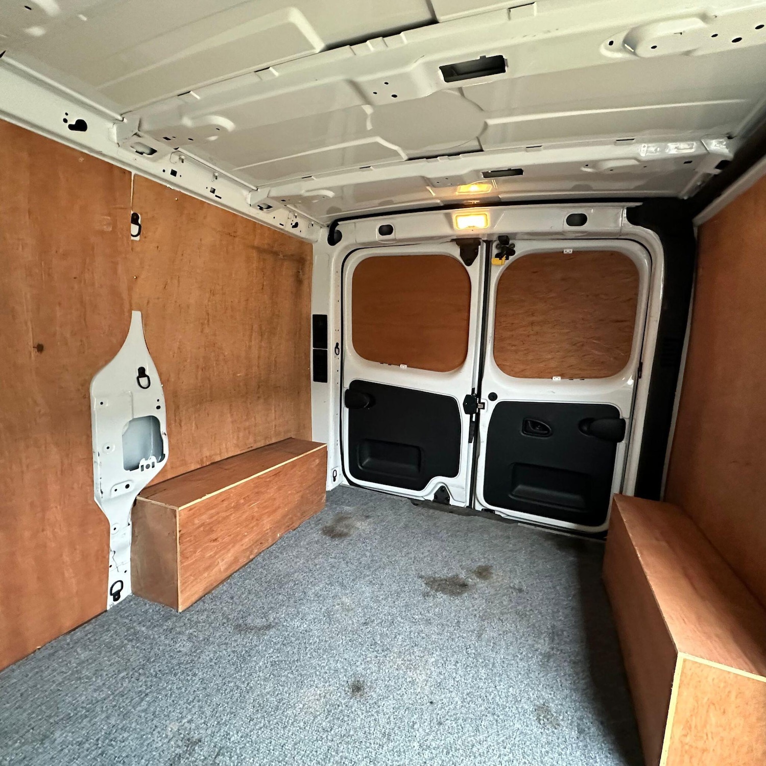 Used Vauxhall Vivaro 2017 for sale - 78071832: Photo 33