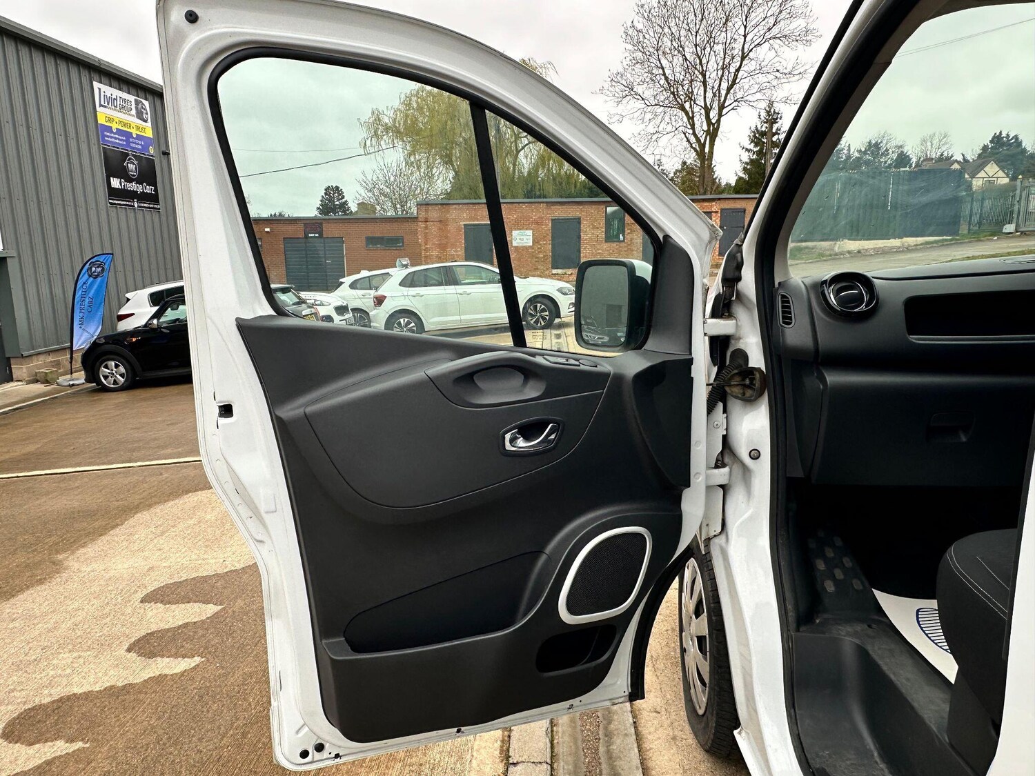 Used Vauxhall Vivaro 2017 for sale - 78071832: Photo 41