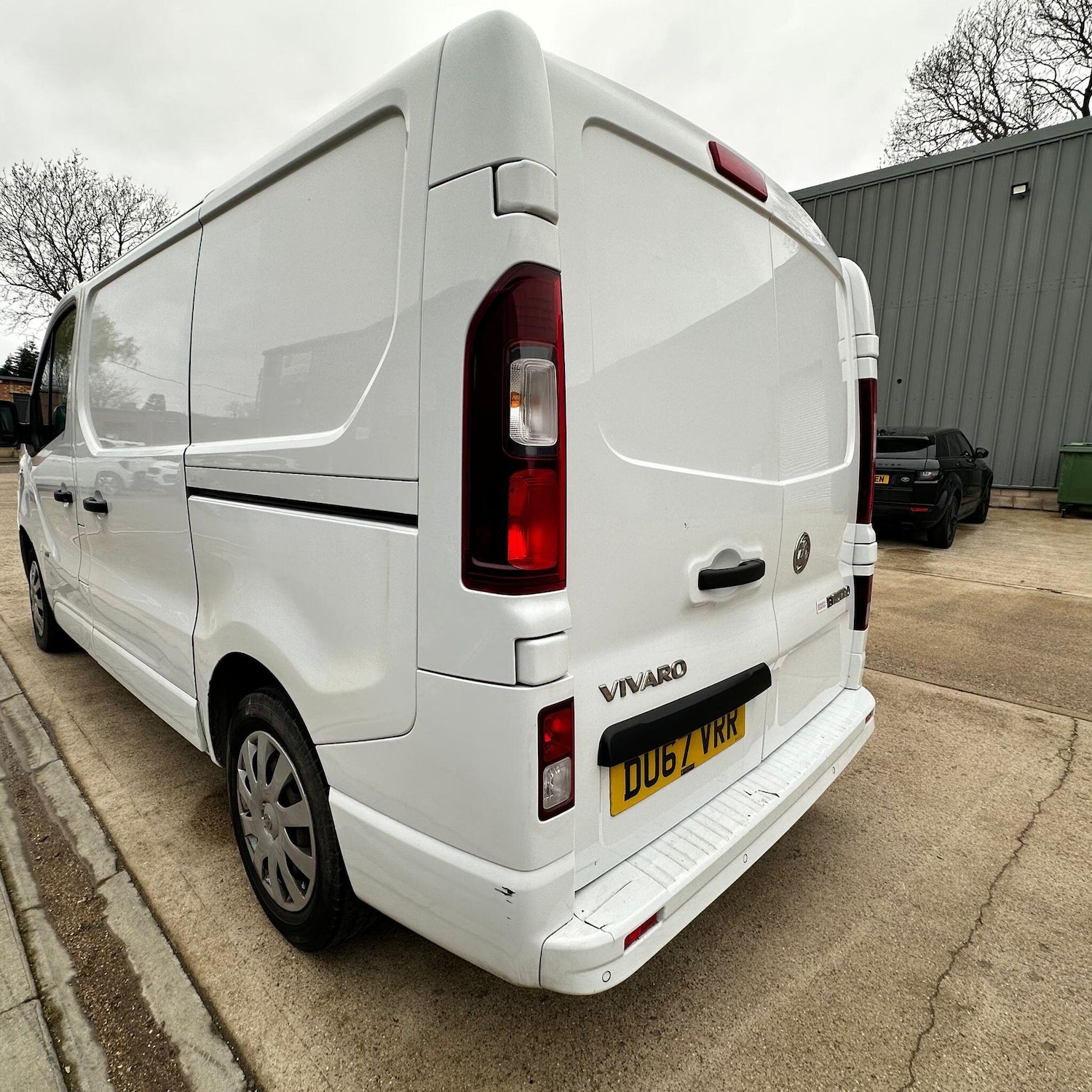 Used Vauxhall Vivaro 2017 for sale - 78071832: Photo 9
