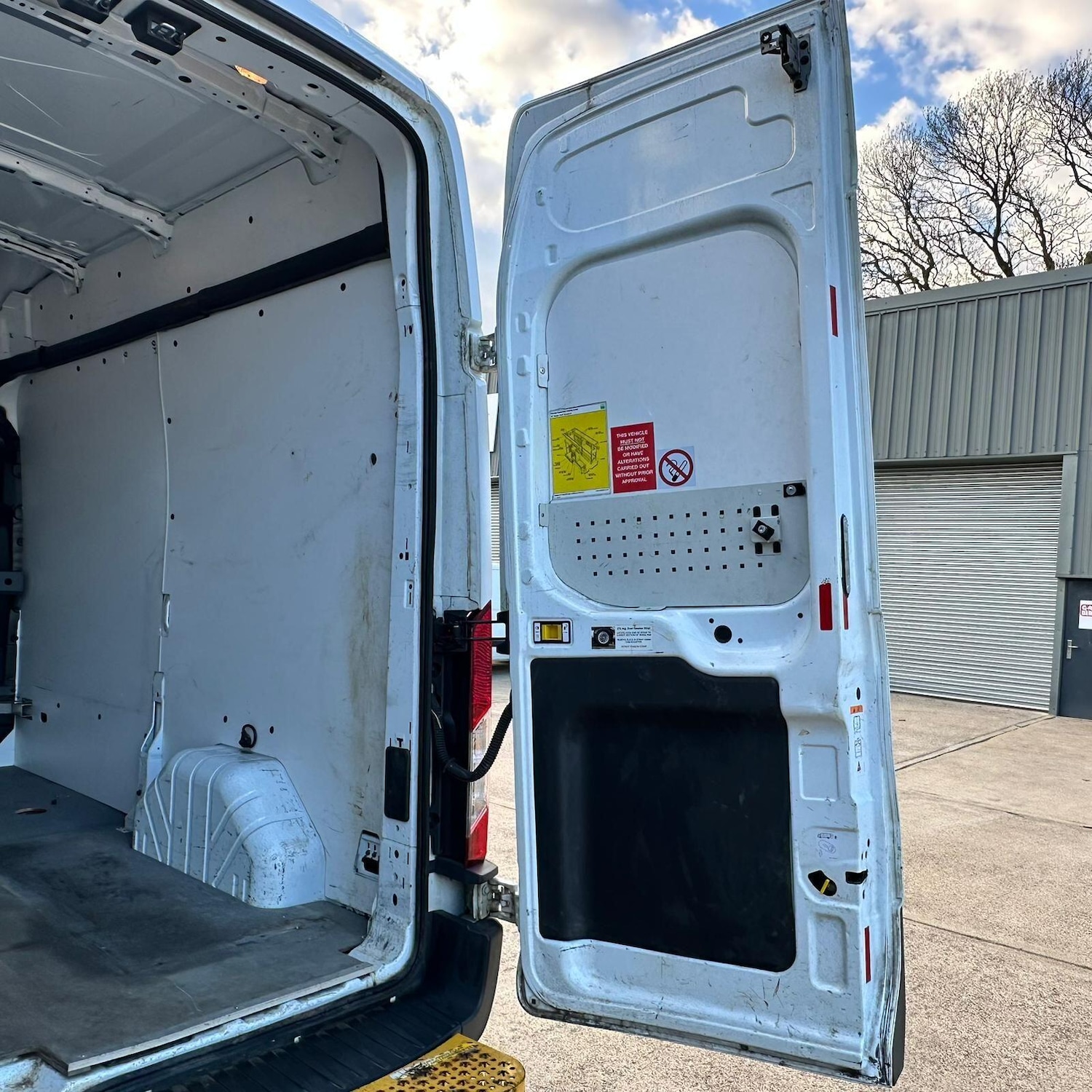 Used Ford Transit 2018 for sale - 78087141: Photo 30