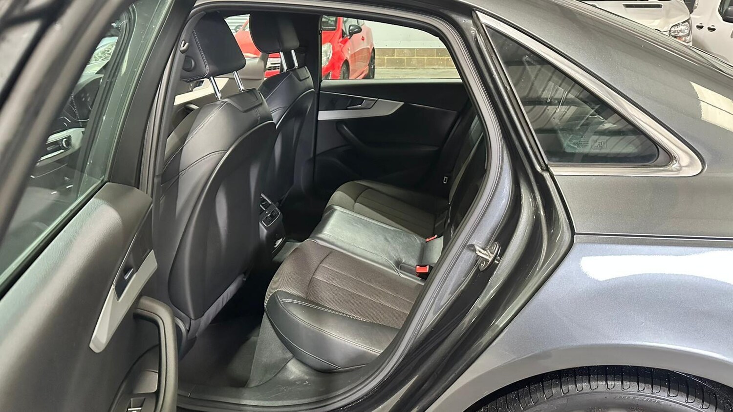 Used Audi A4 2016 for sale - 78072636: Photo 23