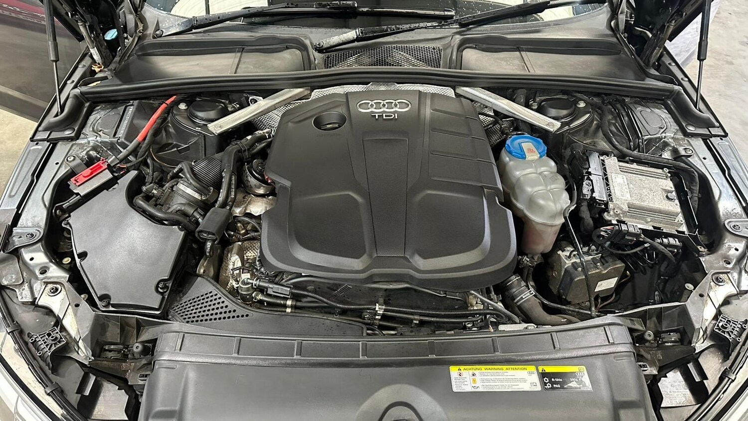 Used Audi A4 2016 for sale - 78072636: Photo 32