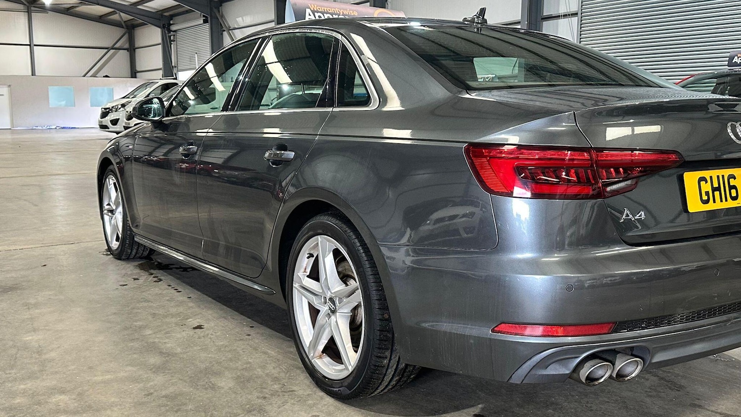 Used Audi A4 2016 for sale - 78072636: Photo 4