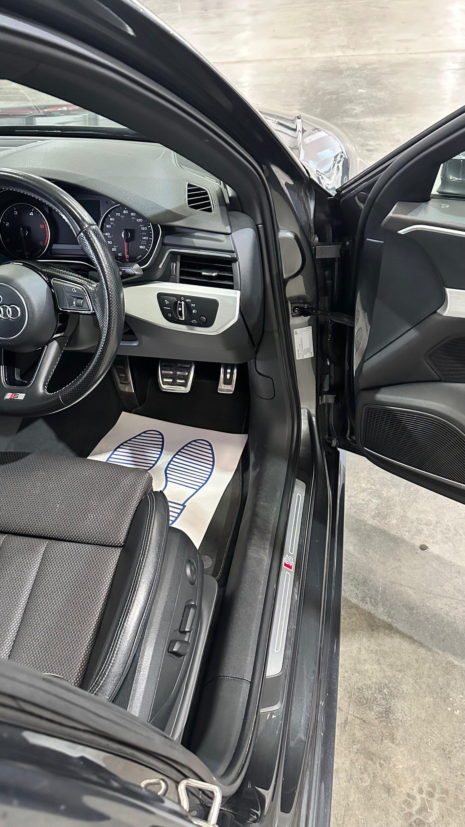 Used Audi A4 2016 for sale - 78072636: Photo 54