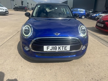 Used MINI Hatch 2018 for sale - 78334301: Photo