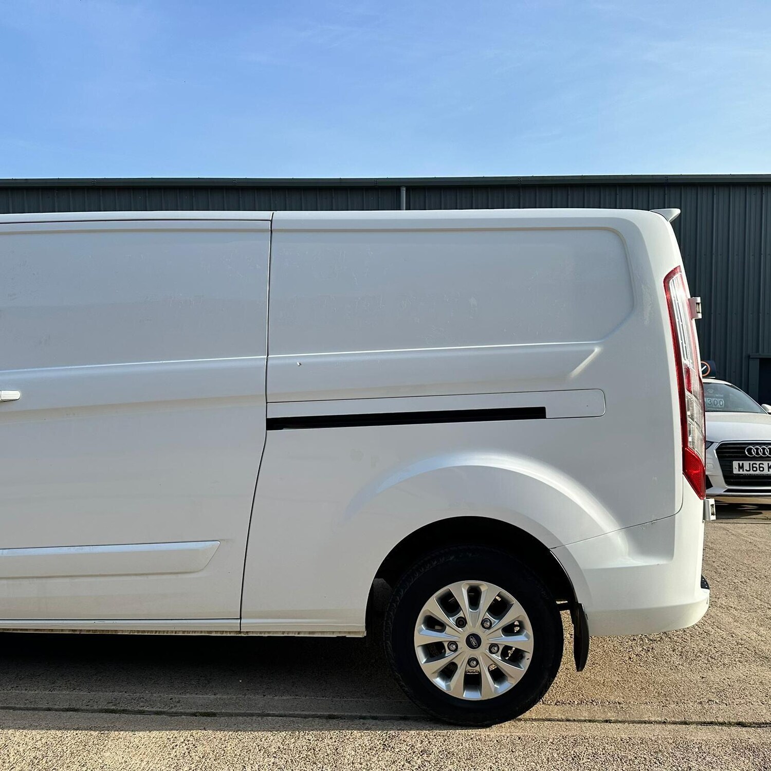 Used Ford Transit Custom 2019 for sale - 78184401: Photo 25